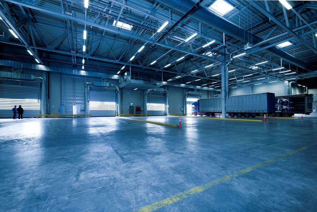 commercial-warehouse-cleaning